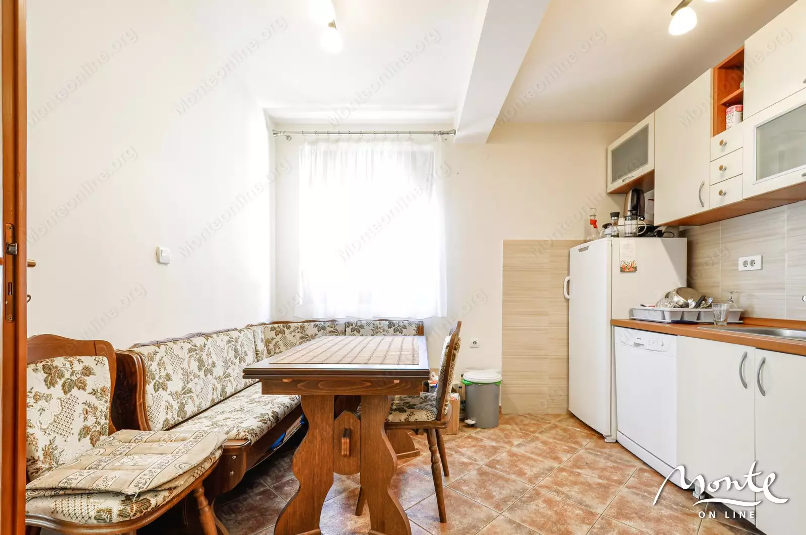 Квартира 71м² в Черногории, Тиват. Стоимостью 265000€ аренда фото-8