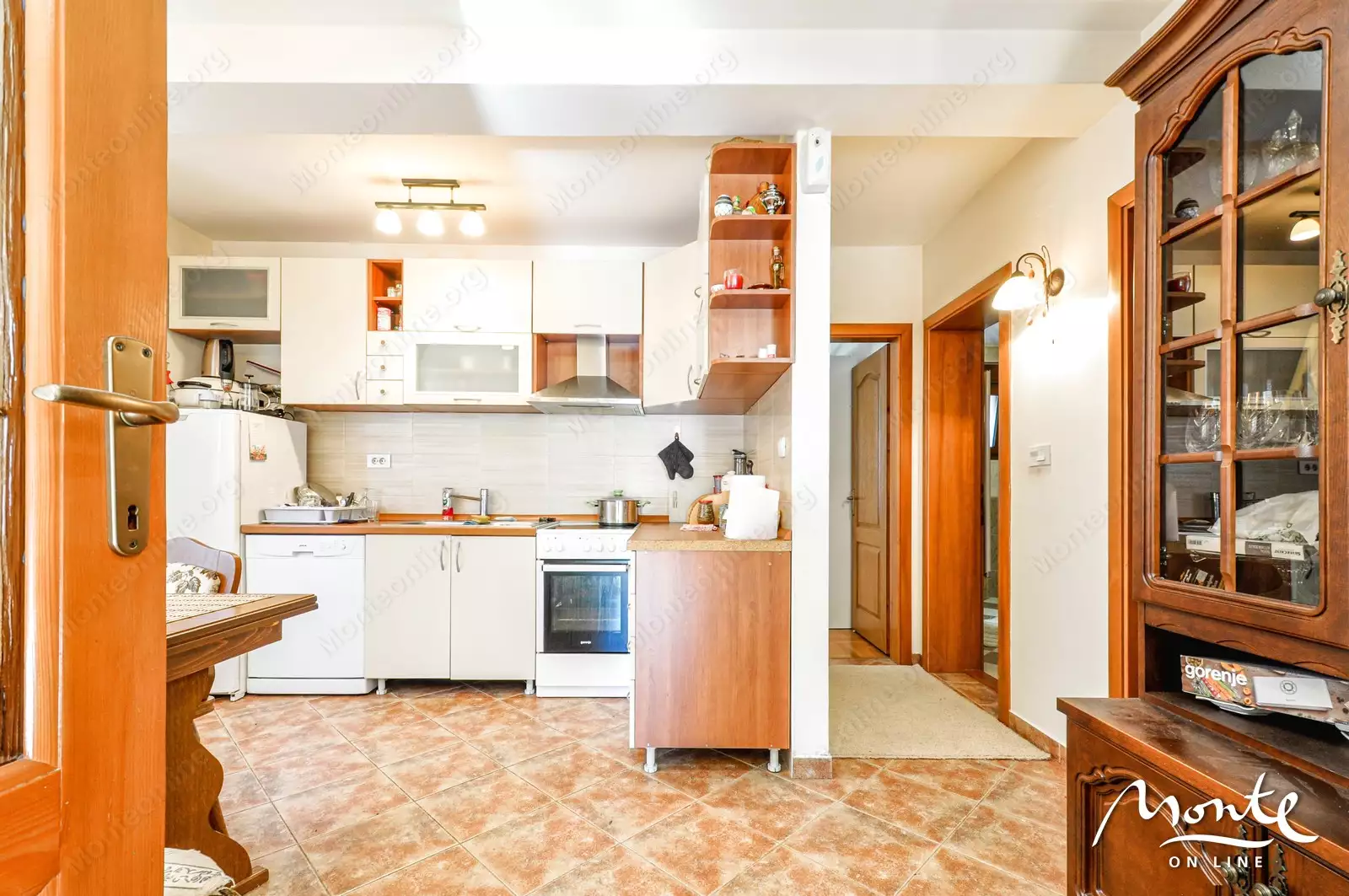 Квартира 71м² в Черногории, Тиват. Стоимостью 265000€ аренда фото-18