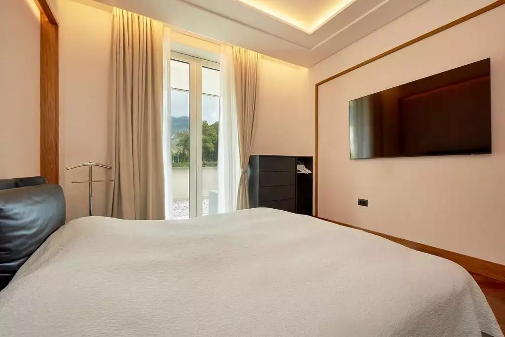 Квартира 151м² в Черногории, Тиват. Стоимостью 1300000€ аренда фото-6