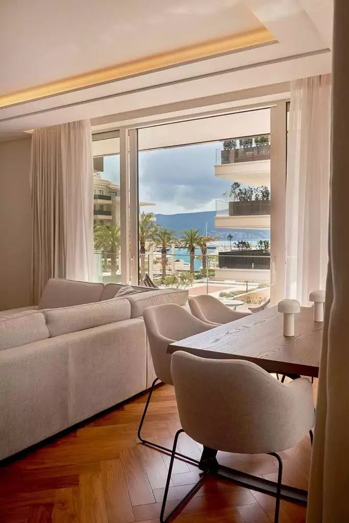 Квартира 151м² в Черногории, Тиват. Стоимостью 1300000€ аренда фото-10