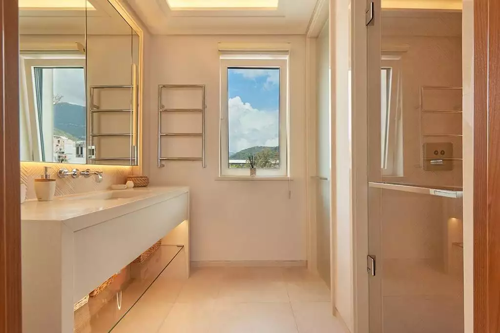 Квартира 151м² в Черногории, Тиват. Стоимостью 1300000€ аренда фото-11