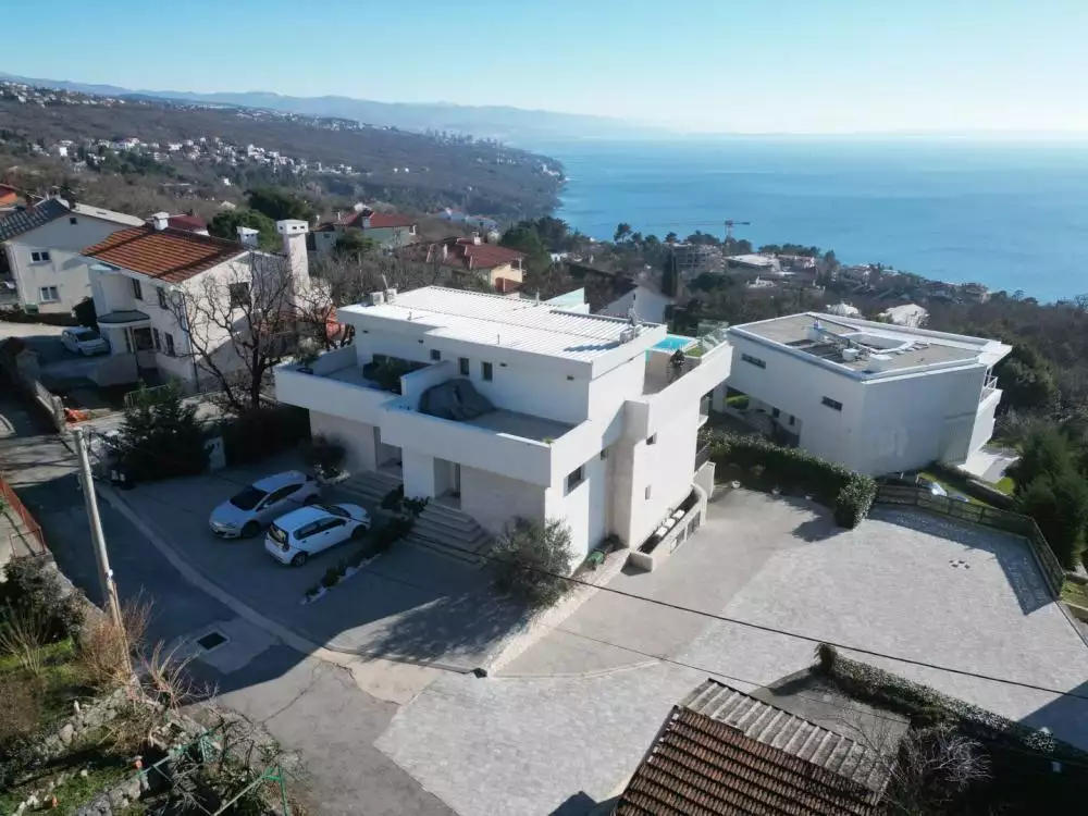 Вилла 241м² в Хорватии, Побри. Стоимостью 1350000€ аренда фото-1
