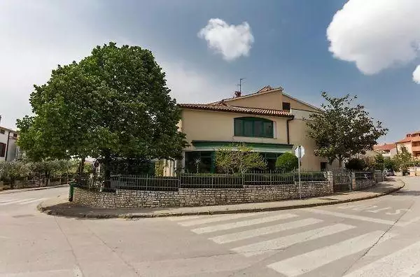 Отель, гостиница 550м² в Хорватии, Пула. Стоимостью 1650000€ аренда фото-4