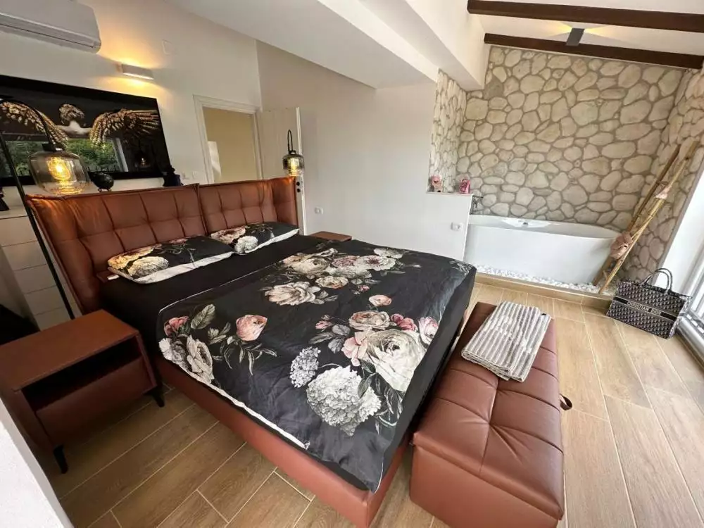 Вилла 328м² в Хорватии, Польяне. Стоимостью 1000000€ аренда фото-15
