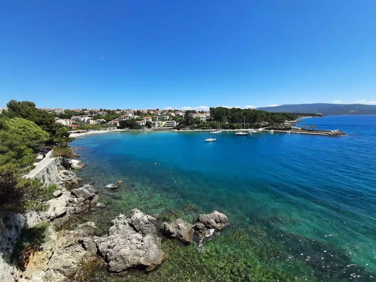 Отель, гостиница 180м² в Хорватии, Крка. Стоимостью 1200000€ аренда фото-3
