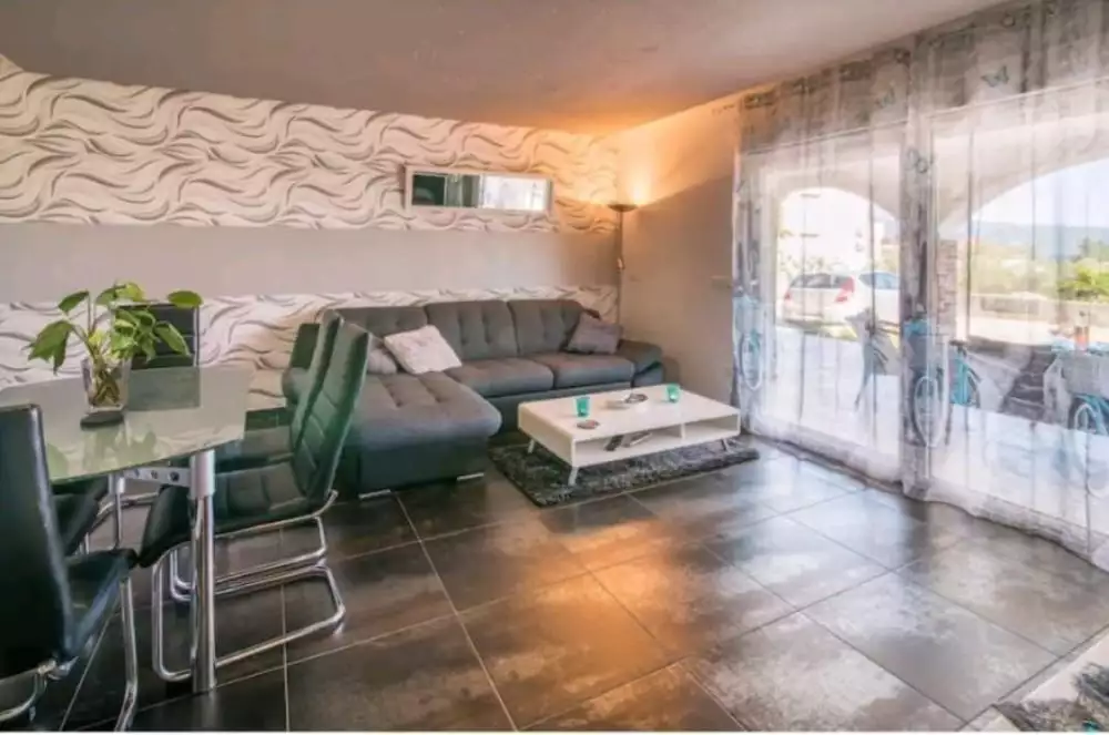 Вилла 330м² в Хорватии, Крка. Стоимостью 1800000€ аренда фото-9