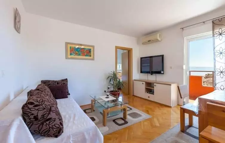 Отель, гостиница 340м² в Хорватии, Подстрана. Стоимостью 1400000€ аренда фото-25