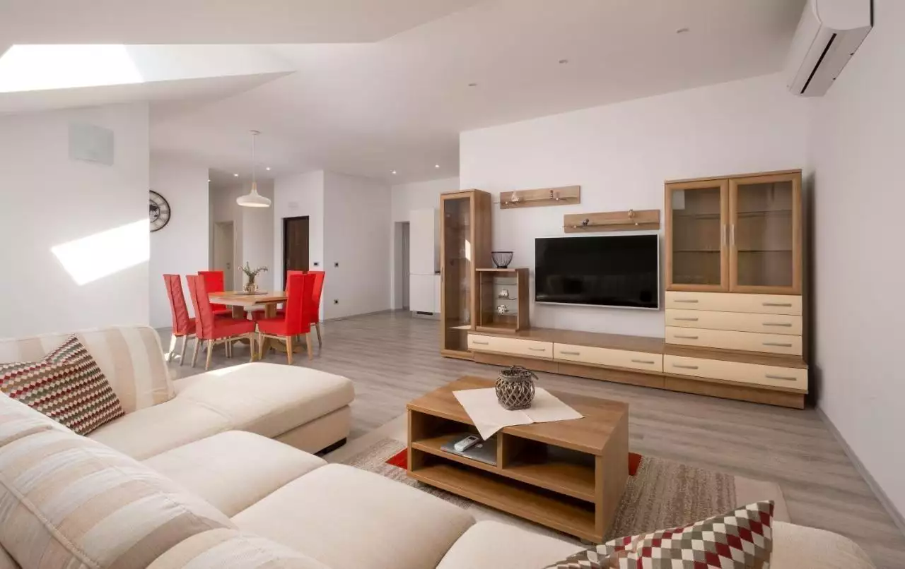 Отель, гостиница 450м² в Хорватии, Пельешац. Стоимостью 1700000€ аренда фото-15
