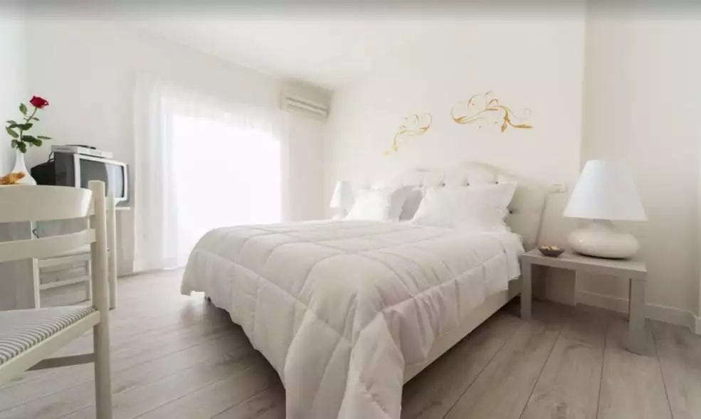 Отель, гостиница 1067м² в Хорватии, Умаг. Стоимостью 2800000€ аренда фото-5