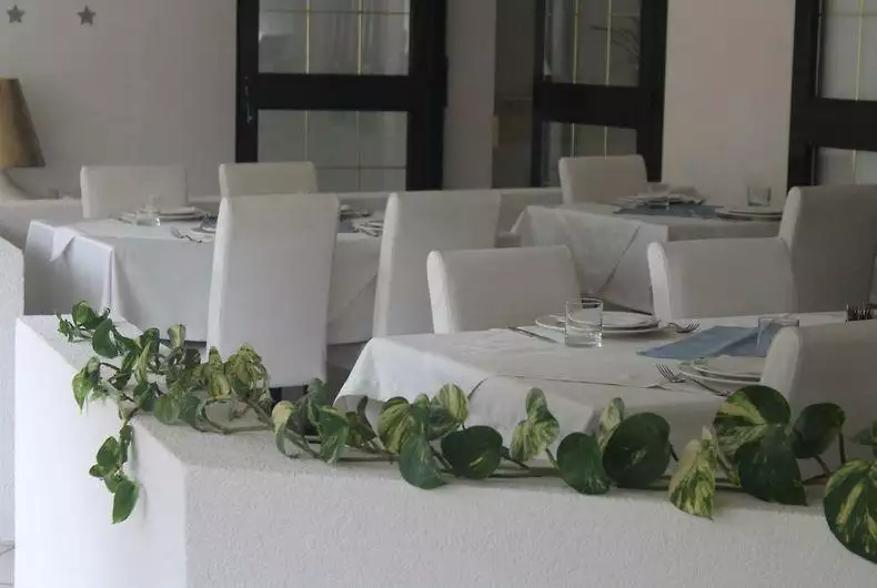 Отель, гостиница 1067м² в Хорватии, Умаг. Стоимостью 2800000€ аренда фото-8