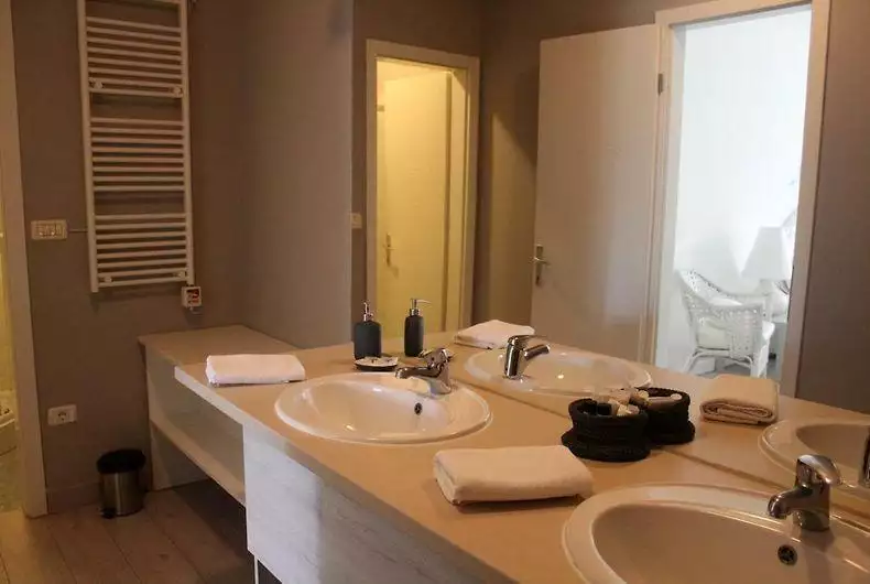 Отель, гостиница 1067м² в Хорватии, Умаг. Стоимостью 2800000€ аренда фото-13