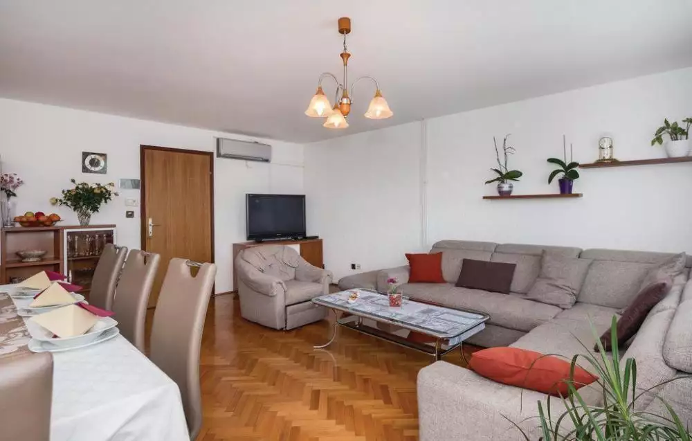 Вилла 565м² в Хорватии, Пула. Стоимостью 1350000€ аренда фото-8