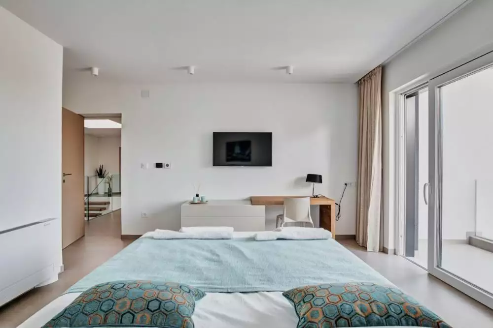 Вилла 293м² в Хорватии, Крка. Стоимостью 1250000€ аренда фото-9