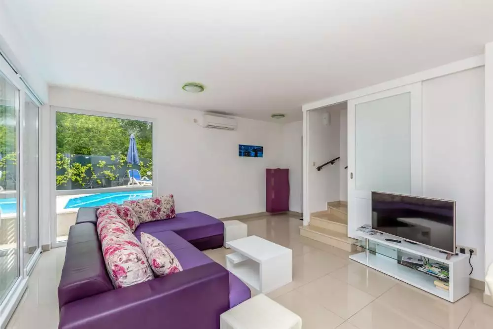 Вилла 200м² в Хорватии, Крка. Стоимостью 1280000€ аренда фото-10