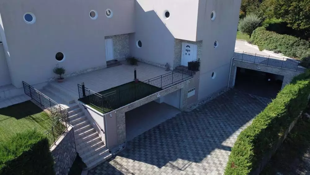 Вилла 400м² в Хорватии, Побри. Стоимостью 1250000€ аренда фото-11