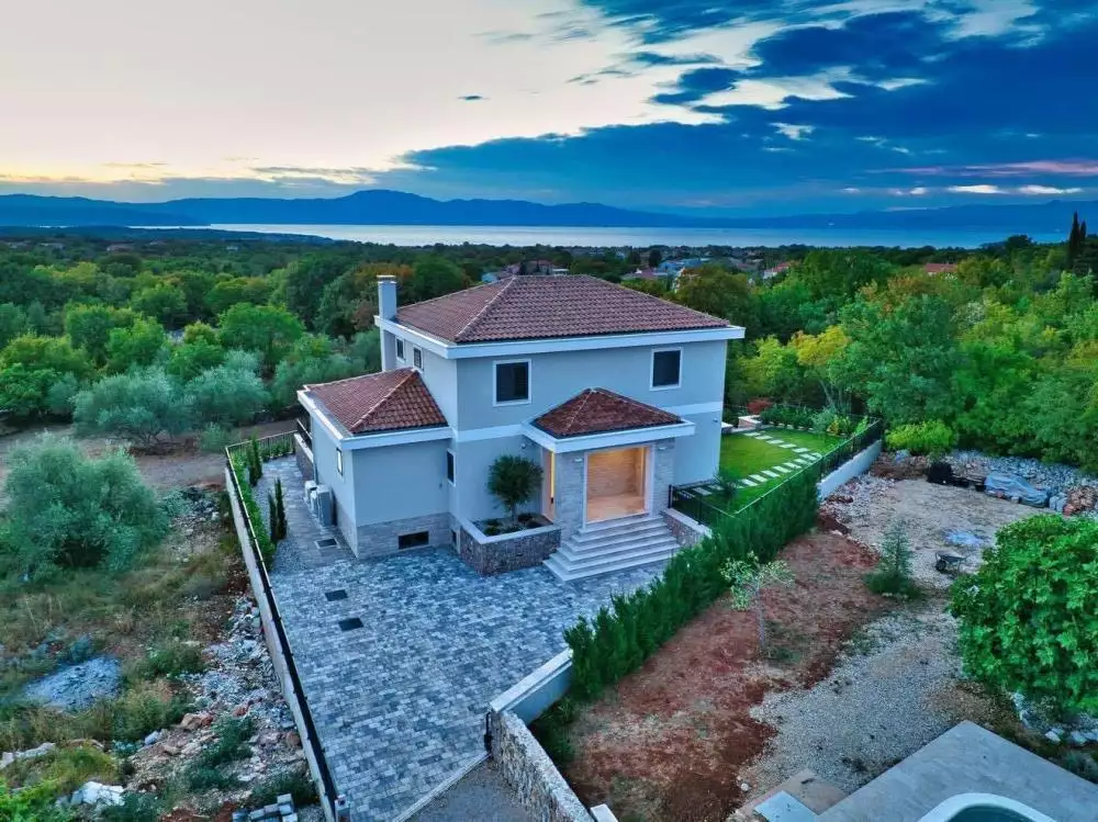 Вилла 200м² в Хорватии, Крка. Стоимостью 1250000€ аренда фото-1