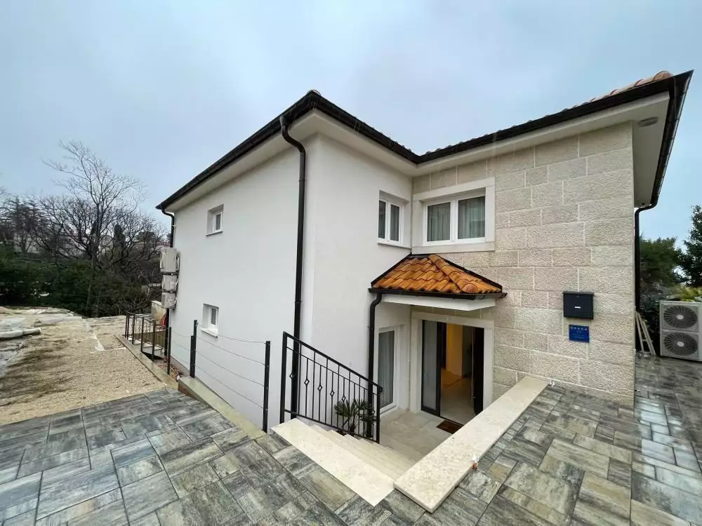 Вилла 200м² в Хорватии, Крка. Стоимостью 1250000€ аренда фото-4