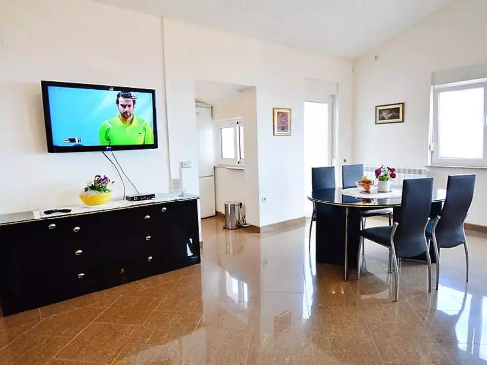 Отель, гостиница 1000м² в Хорватии, Вепринац. Стоимостью 1400000€ аренда фото-7