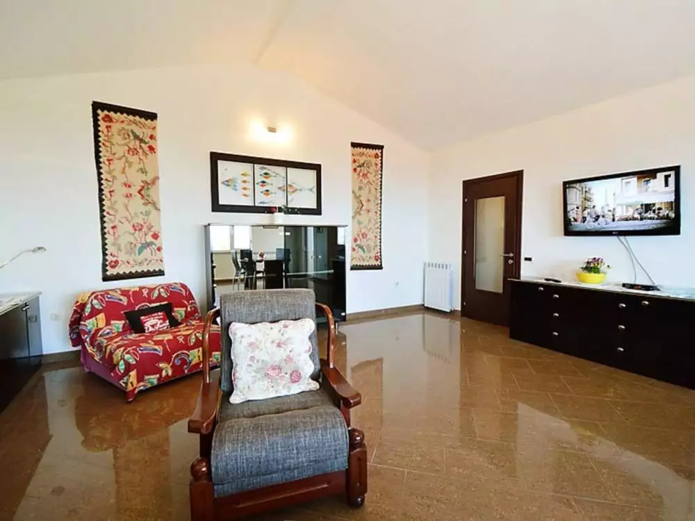 Отель, гостиница 1000м² в Хорватии, Вепринац. Стоимостью 1400000€ аренда фото-9
