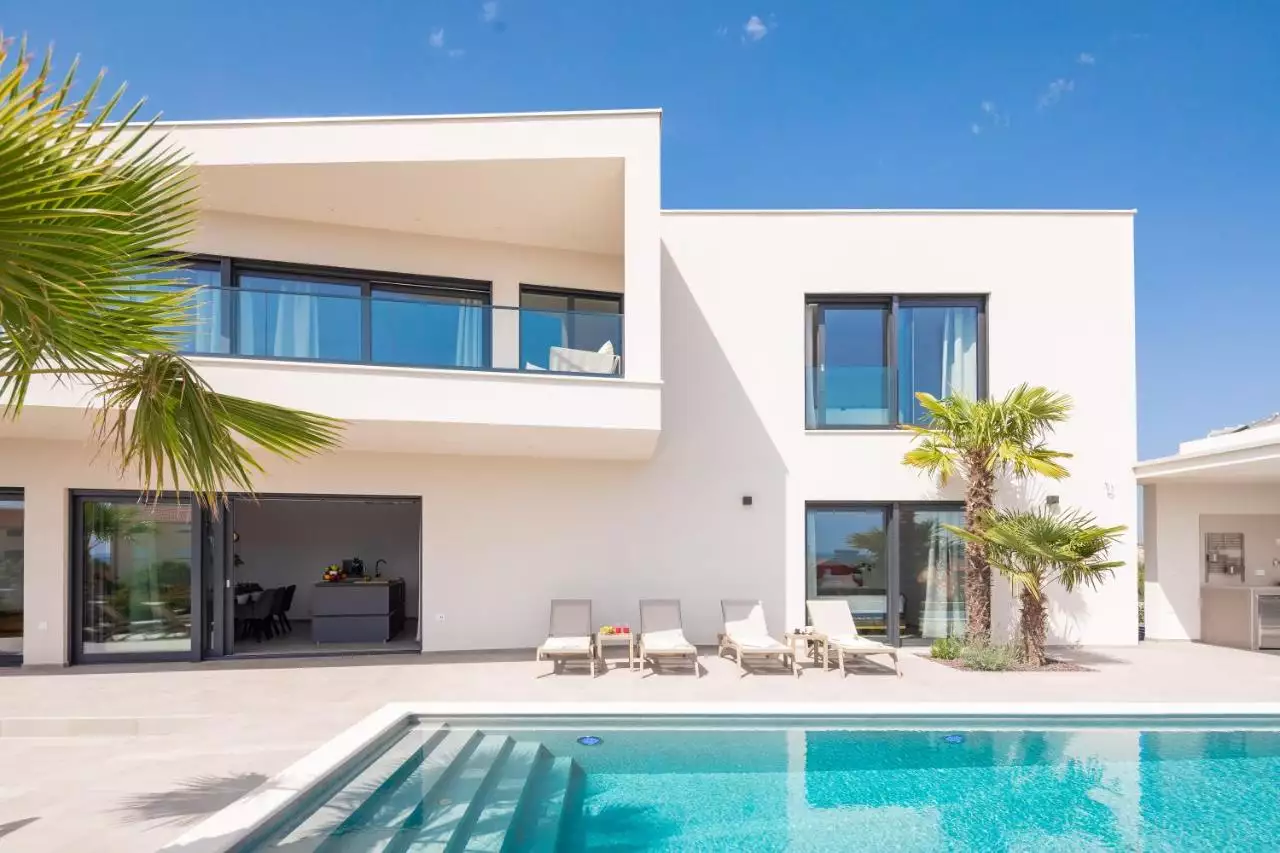 Дом 320м² в Хорватии, Водице. Стоимостью 1600000€ аренда фото-4