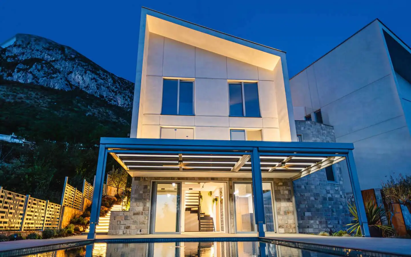 Вилла 227м² в Черногории, Тудоровичи. Стоимостью 850000€ аренда фото-6