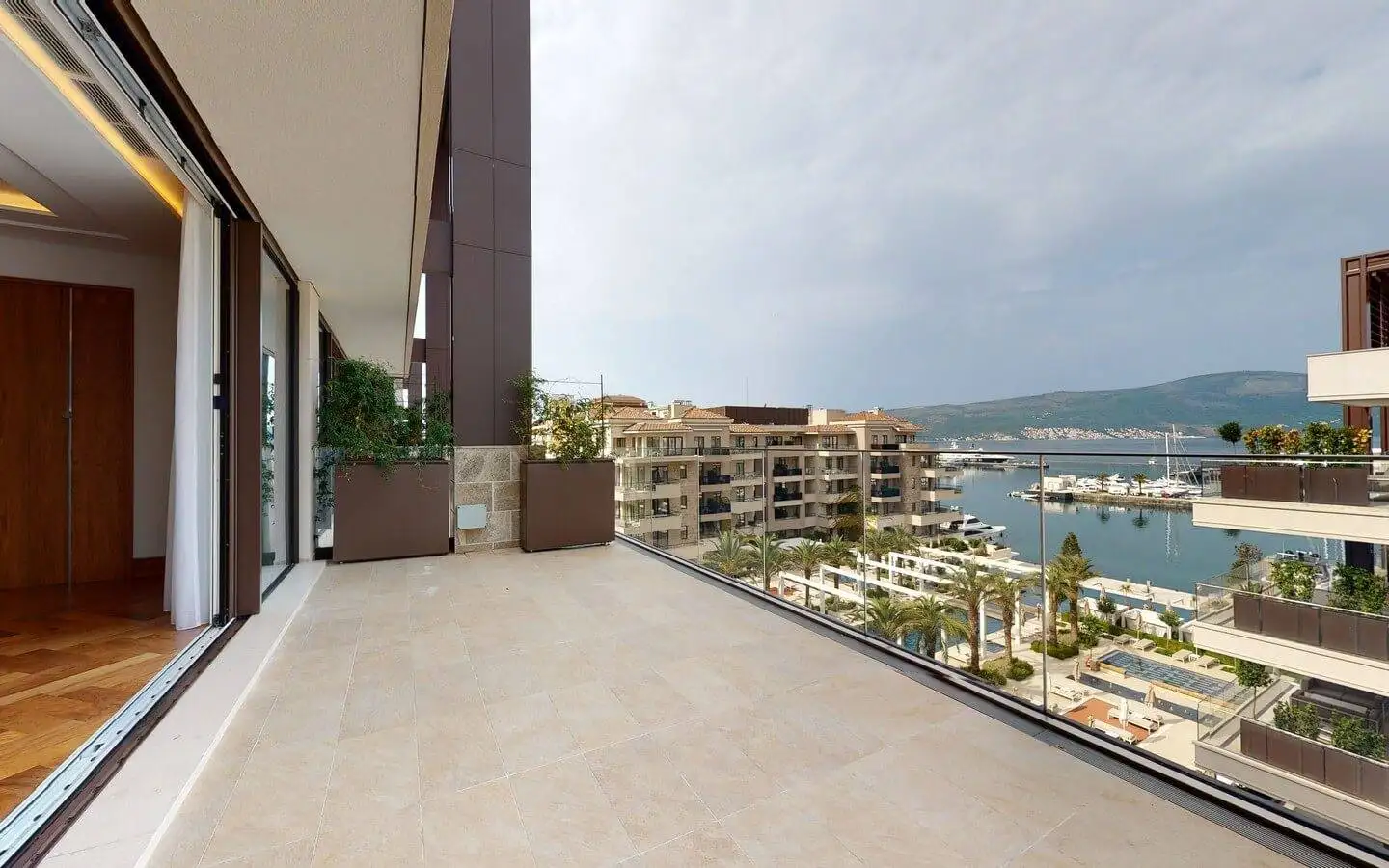 Пентхаус 43795м² в Черногории, Тиват. Стоимостью 4169980€ аренда фото-8