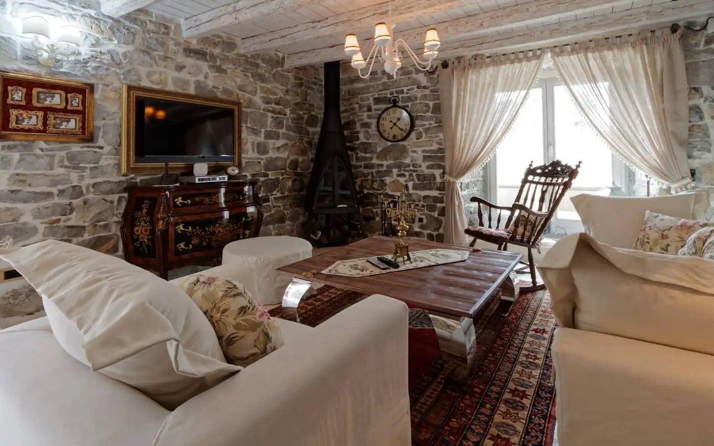 Вилла 125м² в Черногории, Тиват. Стоимостью 1200000€ аренда фото-8