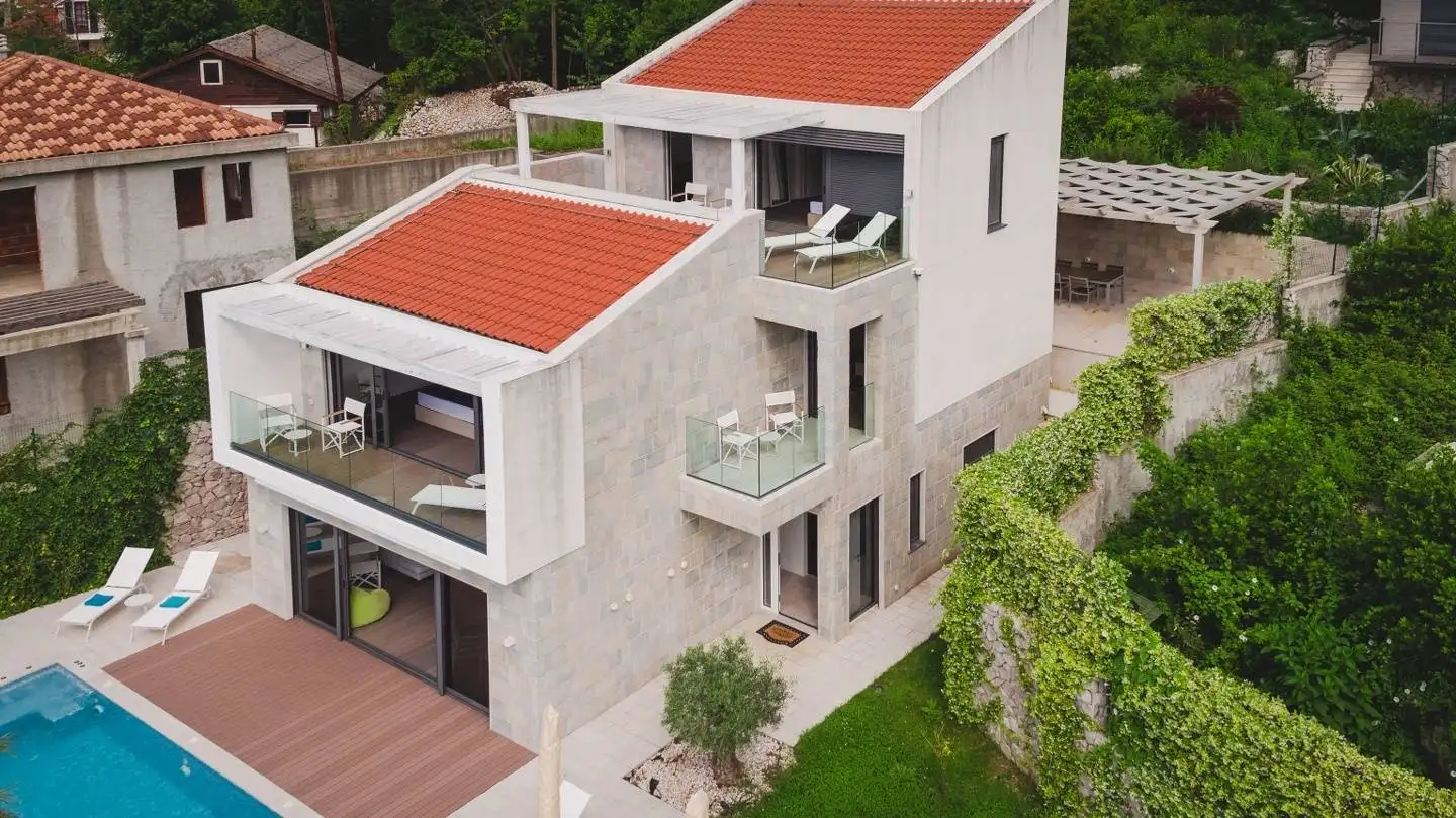 Вилла 450м² в Черногории, Стрп. Стоимостью 3500000€ аренда фото-4