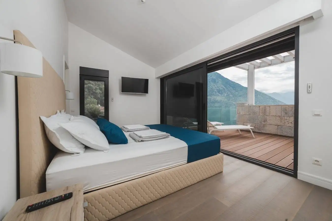 Вилла 450м² в Черногории, Стрп. Стоимостью 3500000€ аренда фото-26