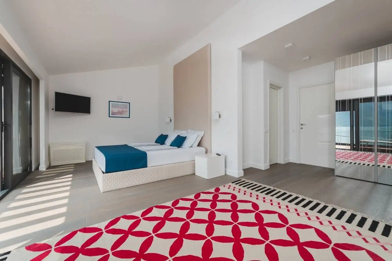 Вилла 450м² в Черногории, Стрп. Стоимостью 3500000€ аренда фото-27