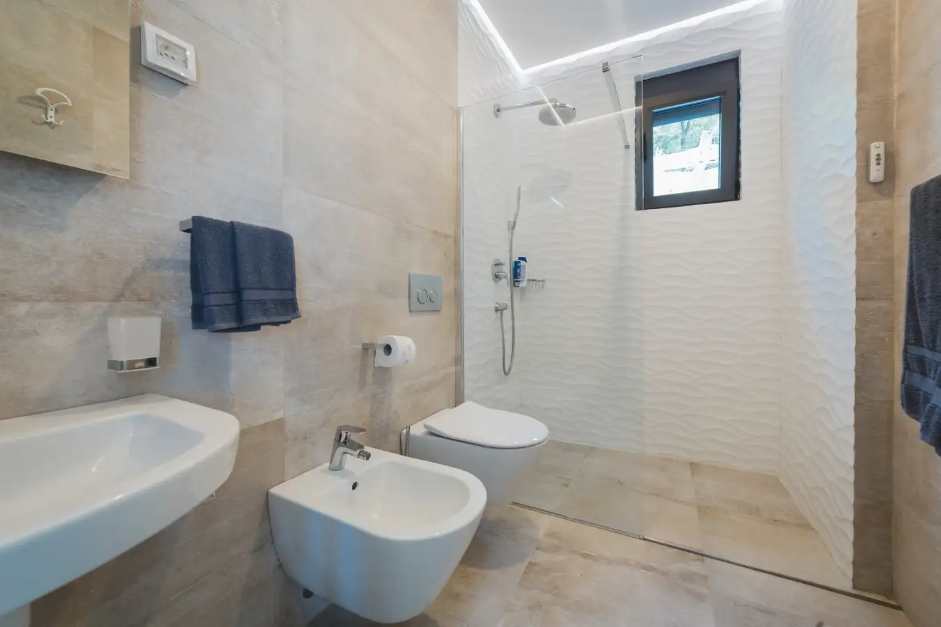Вилла 450м² в Черногории, Стрп. Стоимостью 3500000€ аренда фото-29