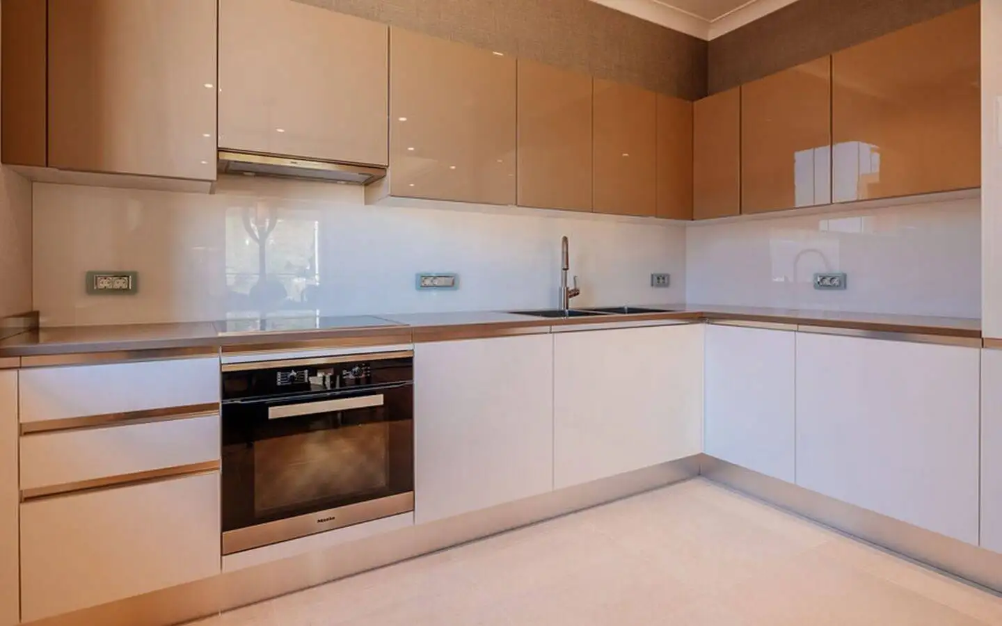 Квартира 88м² в Черногории, Кумбор. Стоимостью 530000€ аренда фото-12