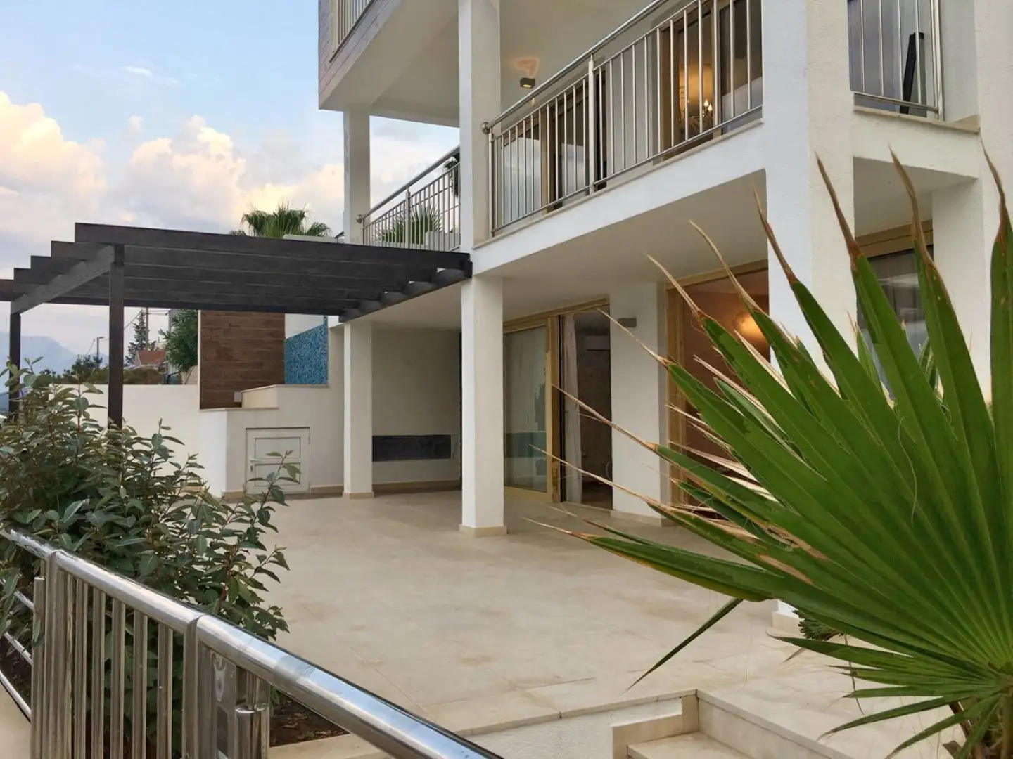 Другие объекты 300м² в Черногории, Тиват. Стоимостью 2100000€ аренда фото-3