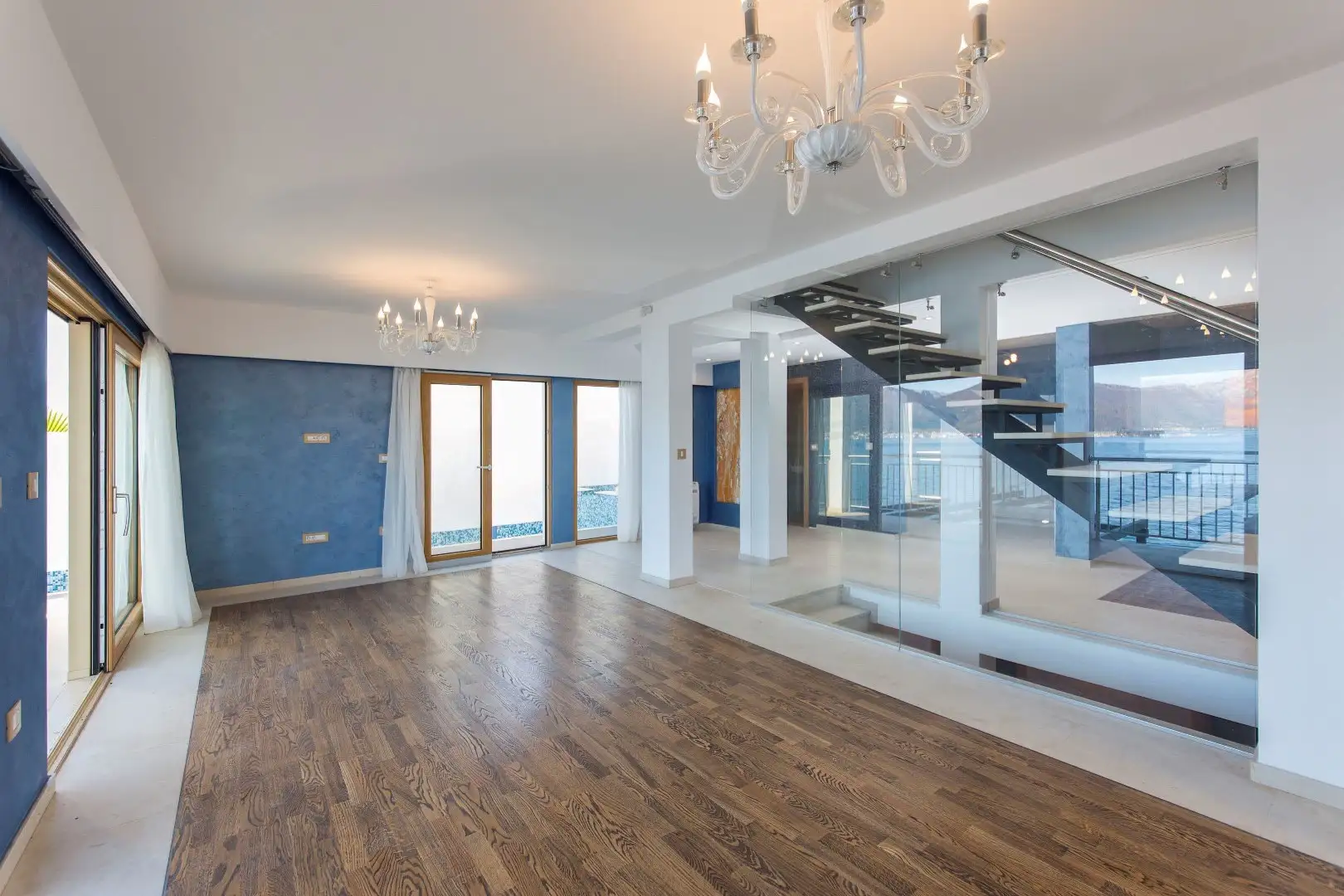 Другие объекты 300м² в Черногории, Тиват. Стоимостью 2100000€ аренда фото-6