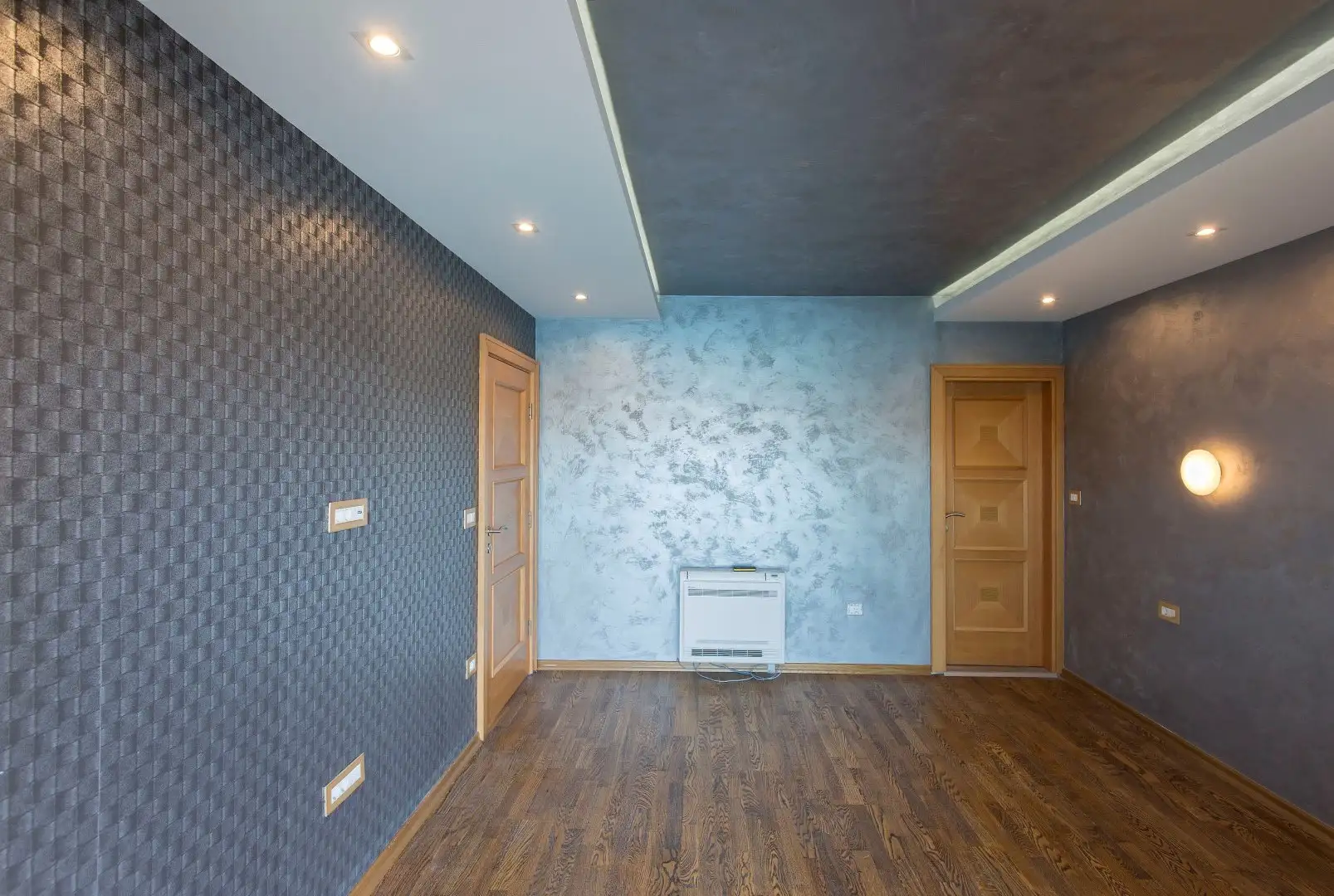 Другие объекты 300м² в Черногории, Тиват. Стоимостью 2100000€ аренда фото-11