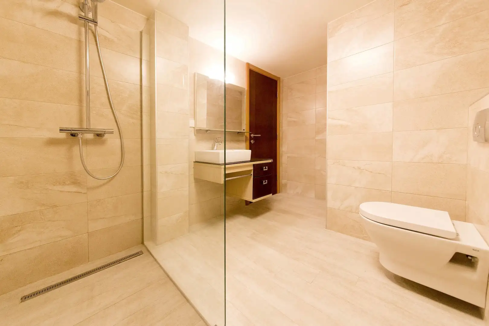 Другие объекты 300м² в Черногории, Тиват. Стоимостью 2100000€ аренда фото-16