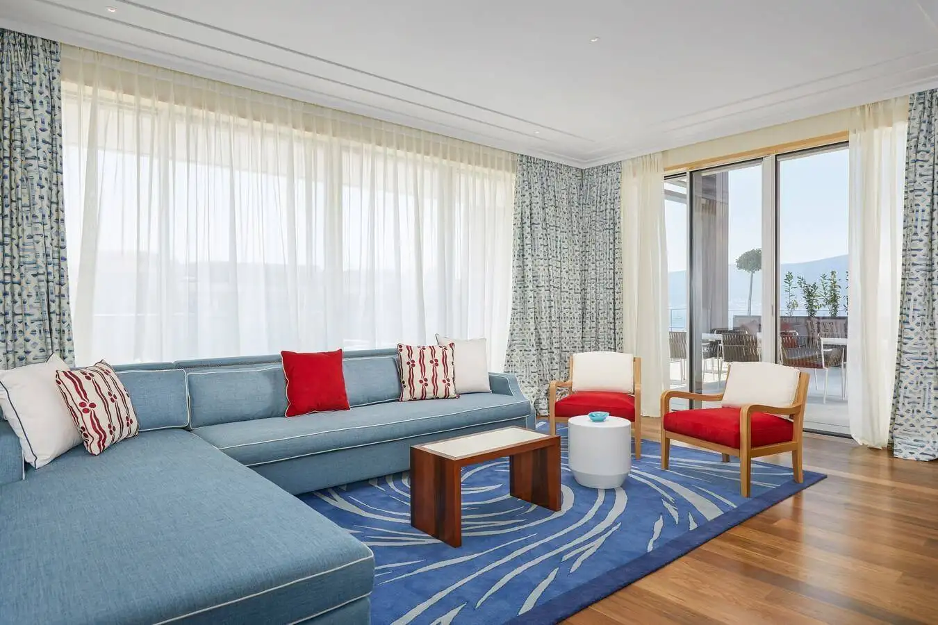 Квартира 147м² в Черногории, Тиват. Стоимостью 1611000€ аренда фото-3