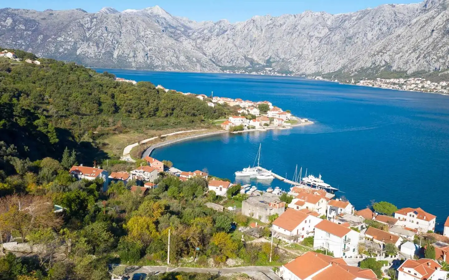 Земельный участок 1м² в Черногории, Прчань. Стоимостью 853400€ аренда фото-4