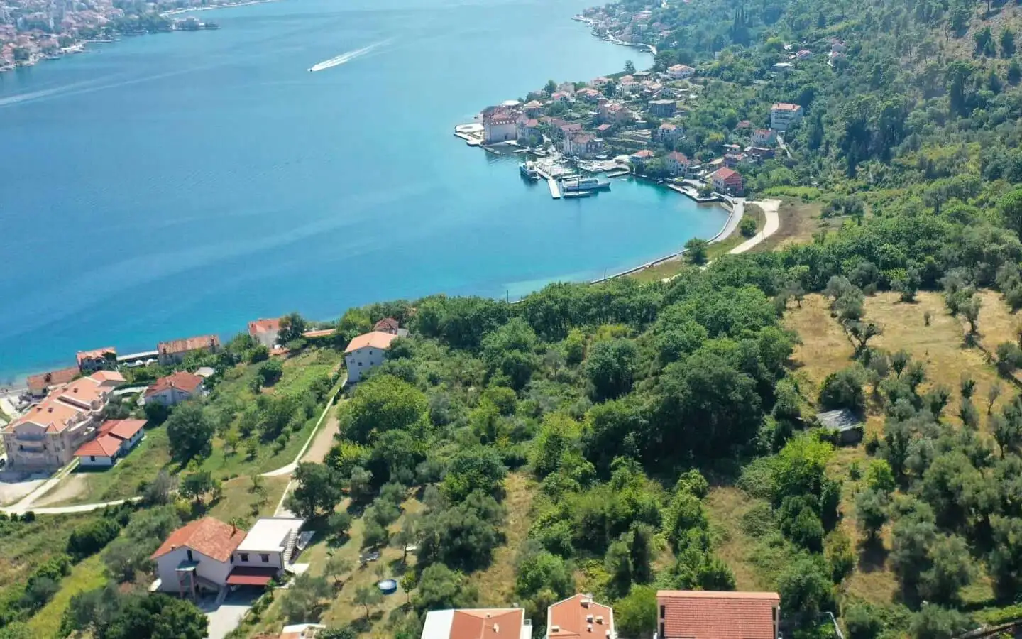 Земельный участок 1м² в Черногории, Прчань. Стоимостью 584600€ аренда фото-4