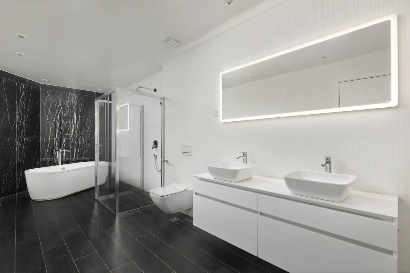 Вилла 373м² в Черногории, Прчань. Стоимостью 2200000€ аренда фото-15