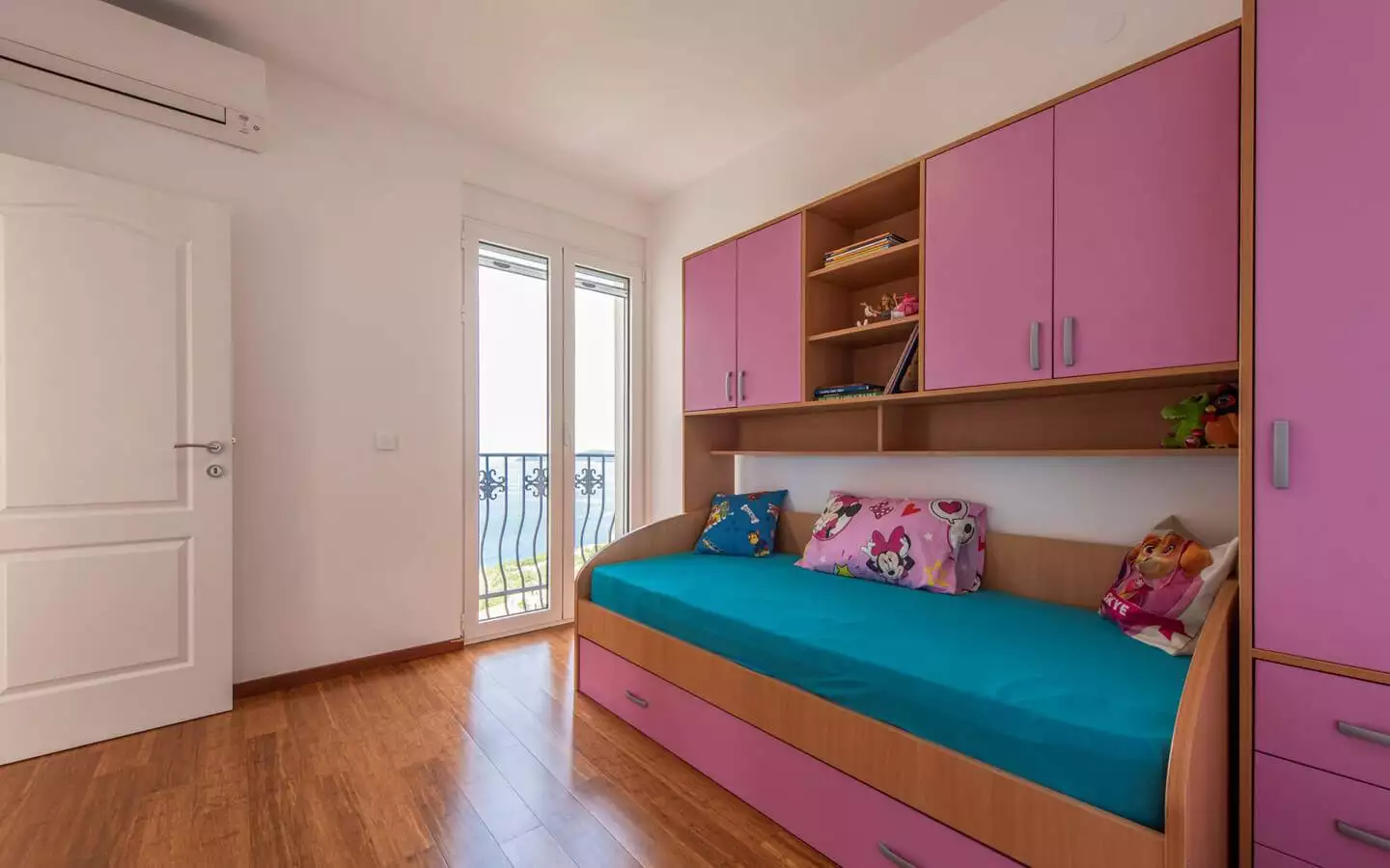 Вилла 270м² в Черногории, Режевичи. Стоимостью 3000000$ аренда фото-35