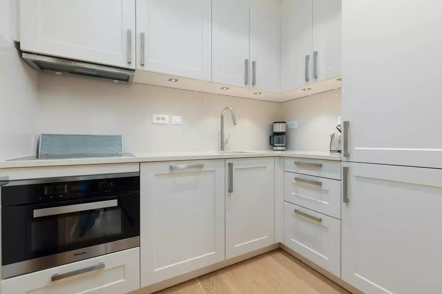 Квартира 77м² в Черногории, Тиват. Стоимостью 731500$ аренда фото-9