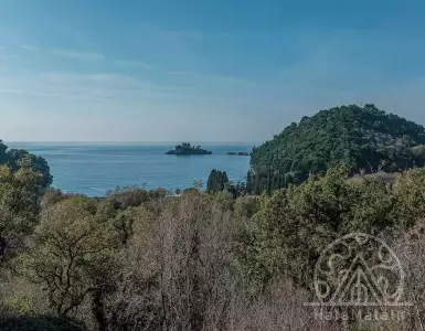Купить отель, гостиницу в Черногории 745000$