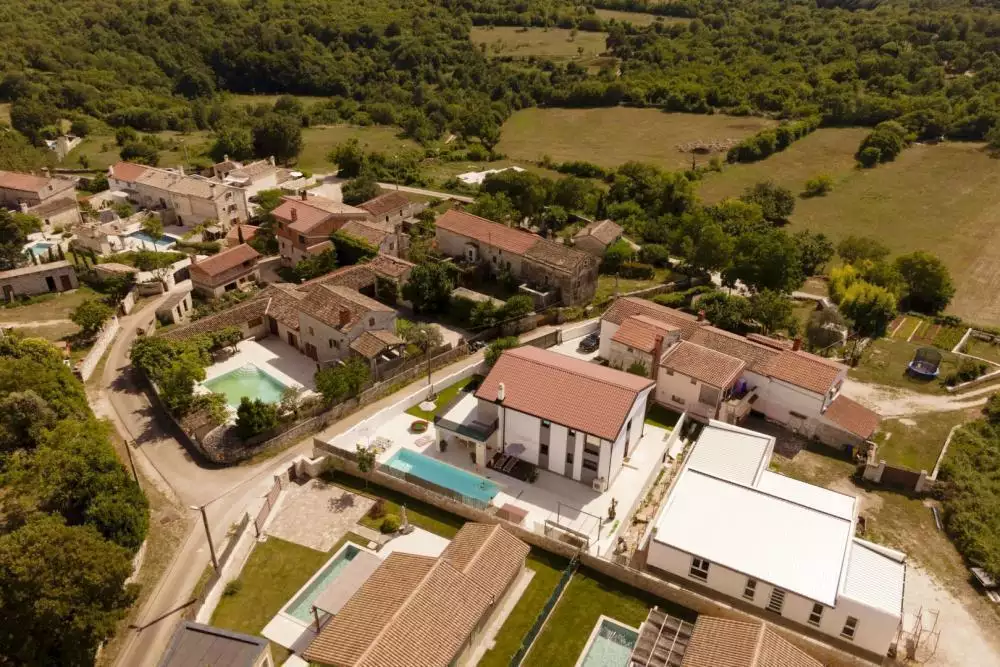 Вилла 230м² в Хорватии, Ровинь. Стоимостью 635000€ аренда фото-2