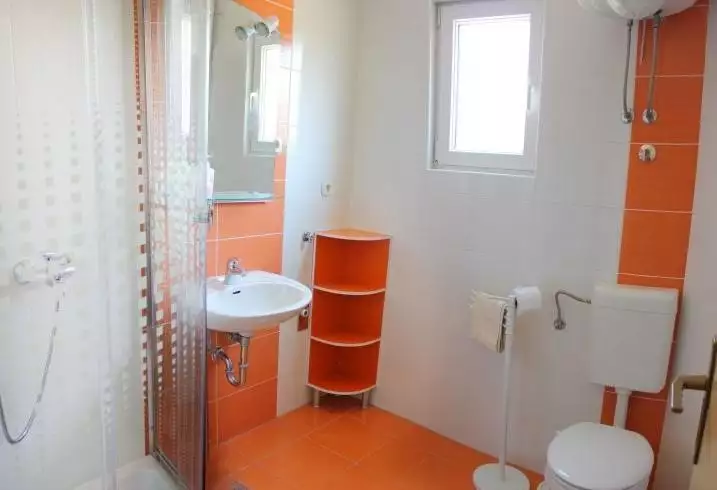 Отель, гостиница 239м² в Хорватии, Рогозница. Стоимостью 770000€ аренда фото-9