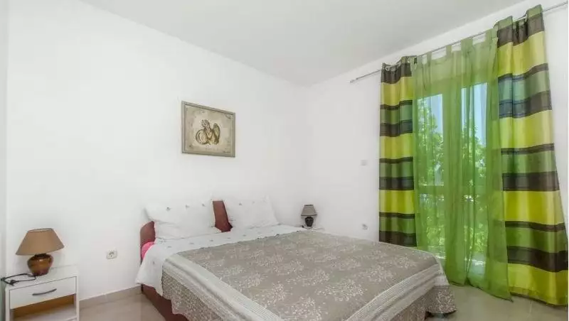 Отель, гостиница 239м² в Хорватии, Рогозница. Стоимостью 770000€ аренда фото-24