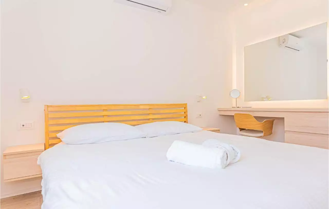 Отель, гостиница 470м² в Хорватии, Шибеник. Стоимостью 1800000€ аренда фото-21