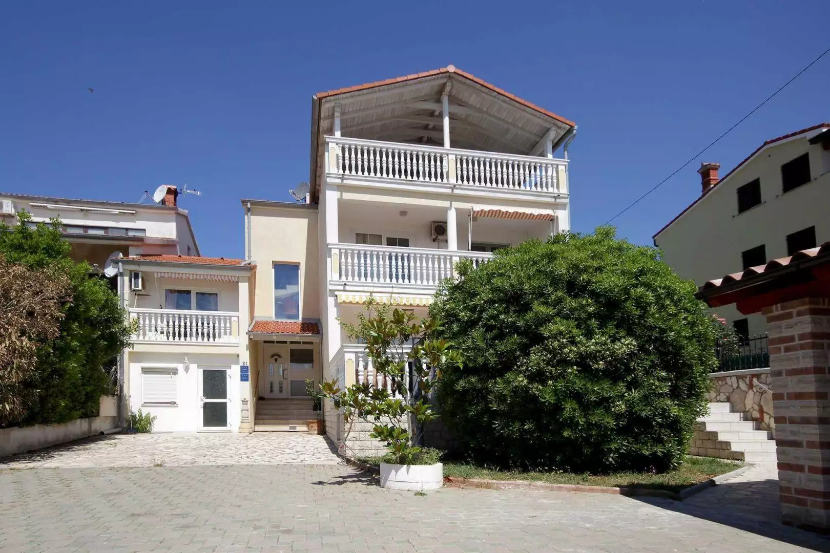 Отель, гостиница 420м² в Хорватии, Баньоле. Стоимостью 986000€ аренда фото-2
