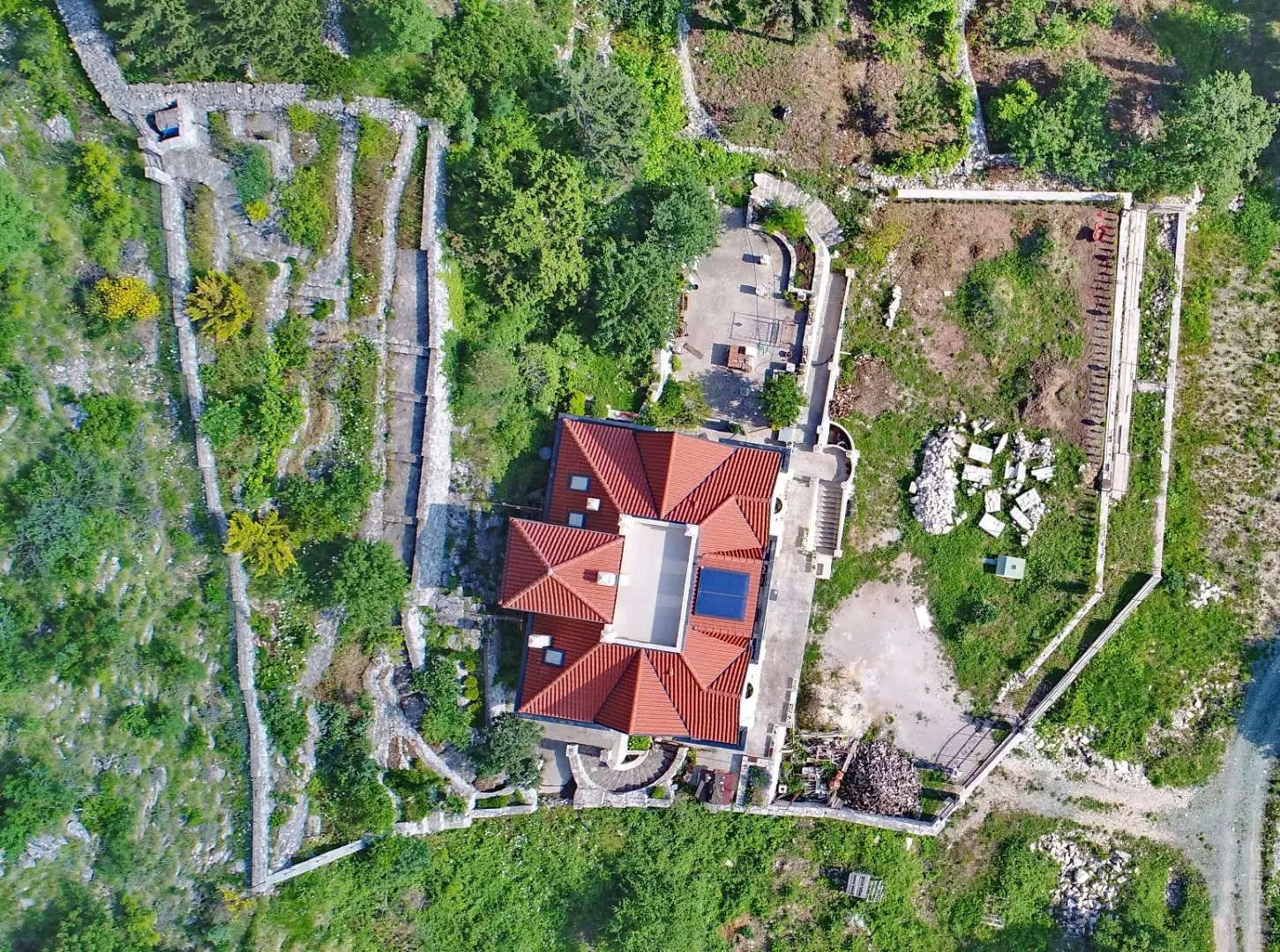 Вилла 392м² в Черногории, Святой Стефан. Стоимостью 1850000€ аренда фото-34