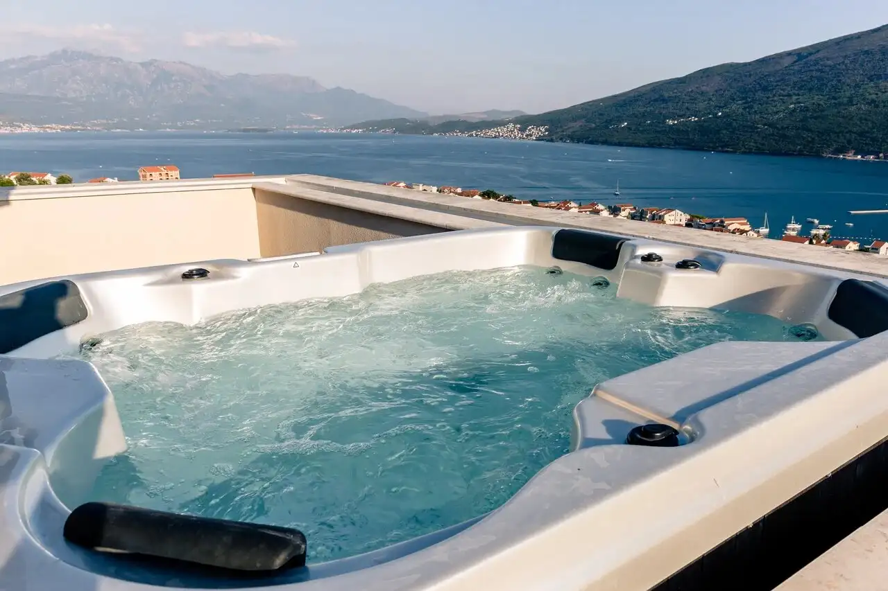 Квартира 134м² в Черногории, Дженовичи. Стоимостью 600000€ аренда фото-9